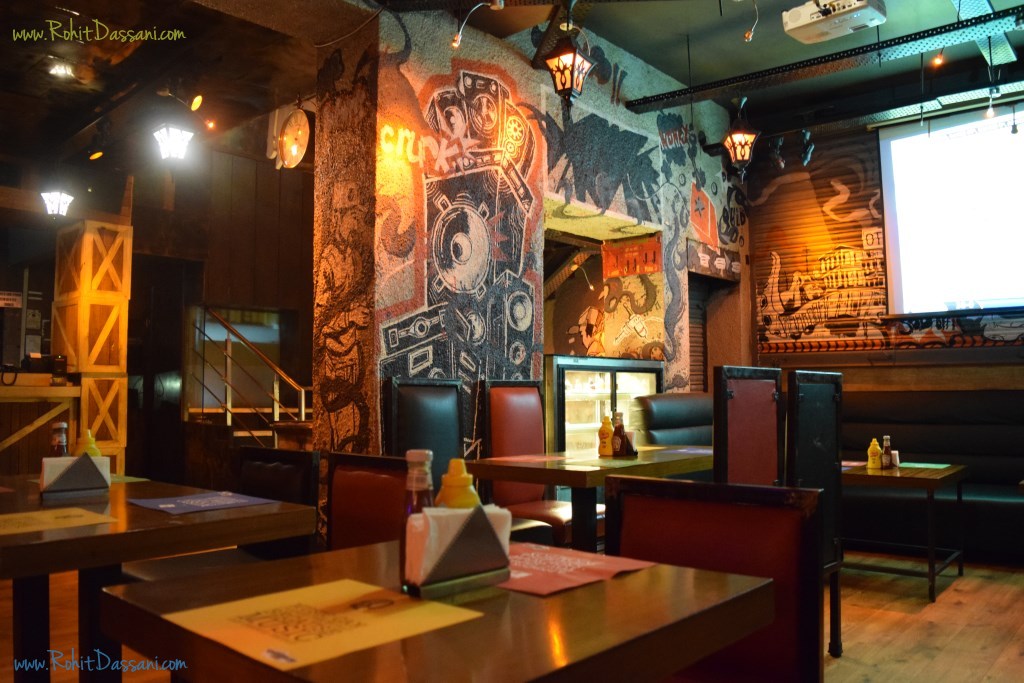 restaurant-in-new-delhi-the-town-house-cafe-rohit-dassani